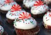 Mini-cupcakes chocolat-guimauve aux couleurs de Noël