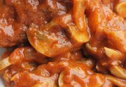 oh ben c'est bête ça alors et un boeuf stroganoff aux bettes