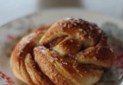 Brioches danoises à la cannelle ou "kanelsnurrer