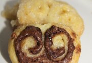 palmiers feuilletés à la crème de noisettes pralinée et douche froide