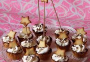 Minis cupcakes étoilés au crémage mascarpone