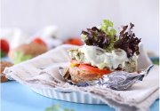 Hamburger de poulet aux herbes