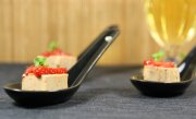 Foie Gras sur Caramel de Fraise, Fraise et Serpolet - Côtes de Gascogne Blanc Moelleux