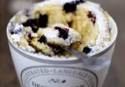 Mug cake yaourt aux myrtilles