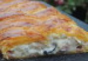 Tresse feuilletee jambon-chevre-olives